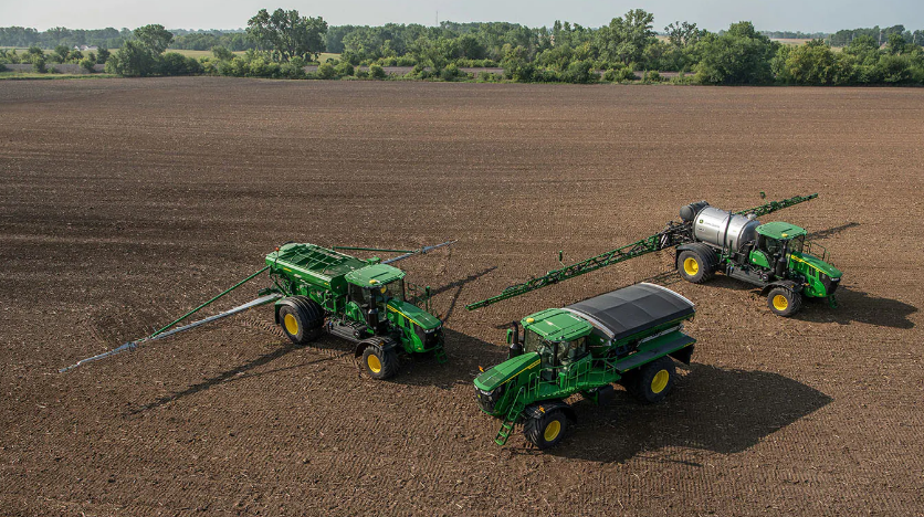 John Deere Introduces New 800r Floater With Air Boom Updated Dry Spinner Spreader And Liquid 0518